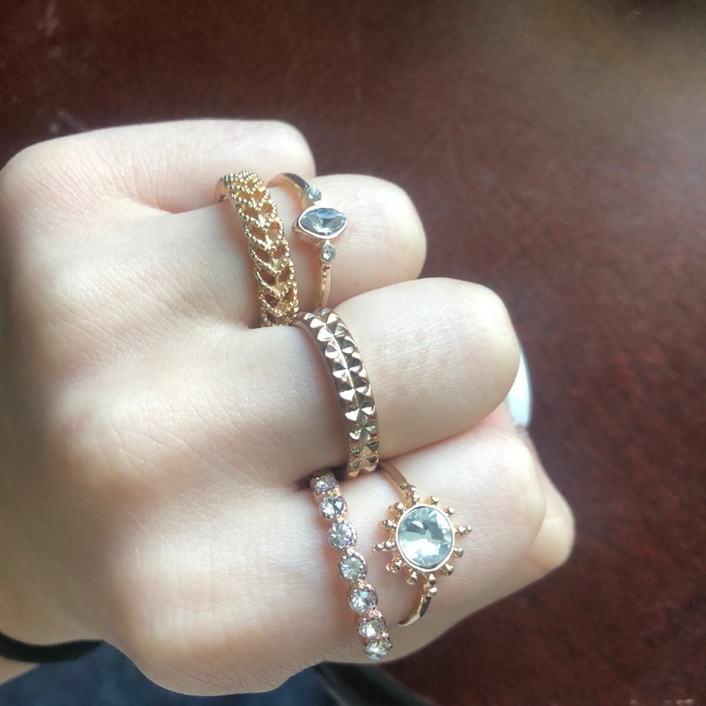 Gold Size 7 Rings